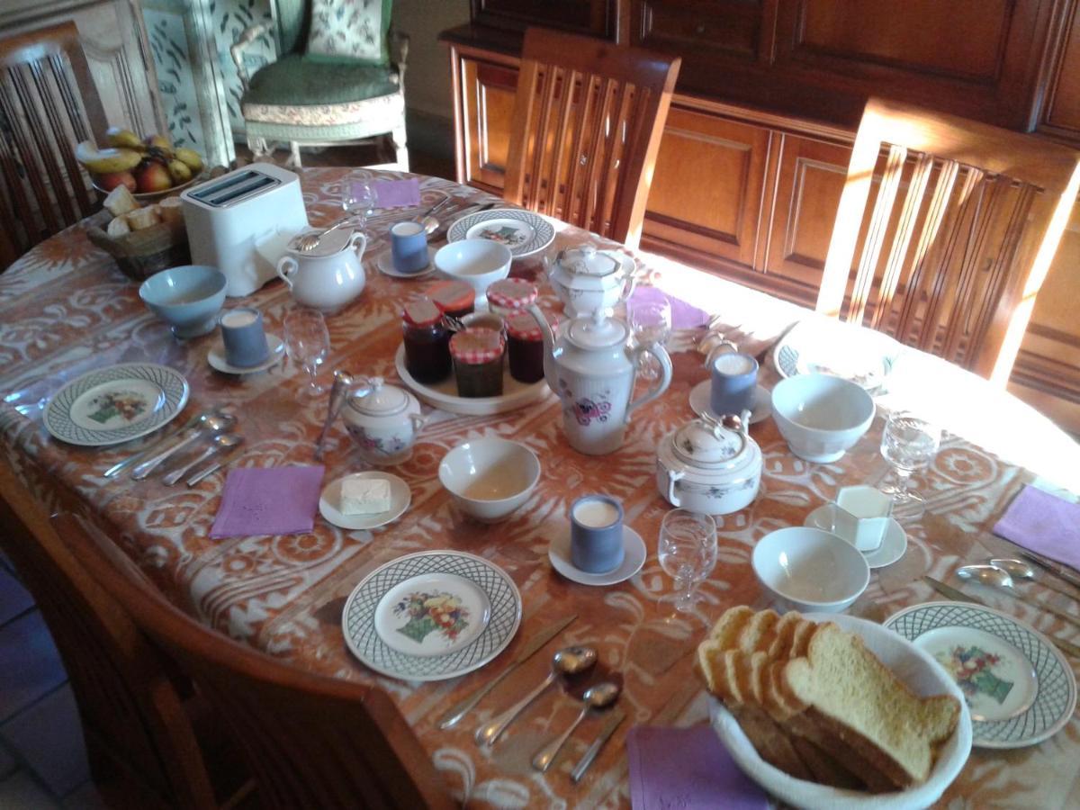 Le Chateau De Roquebere 콩돔 외부 사진